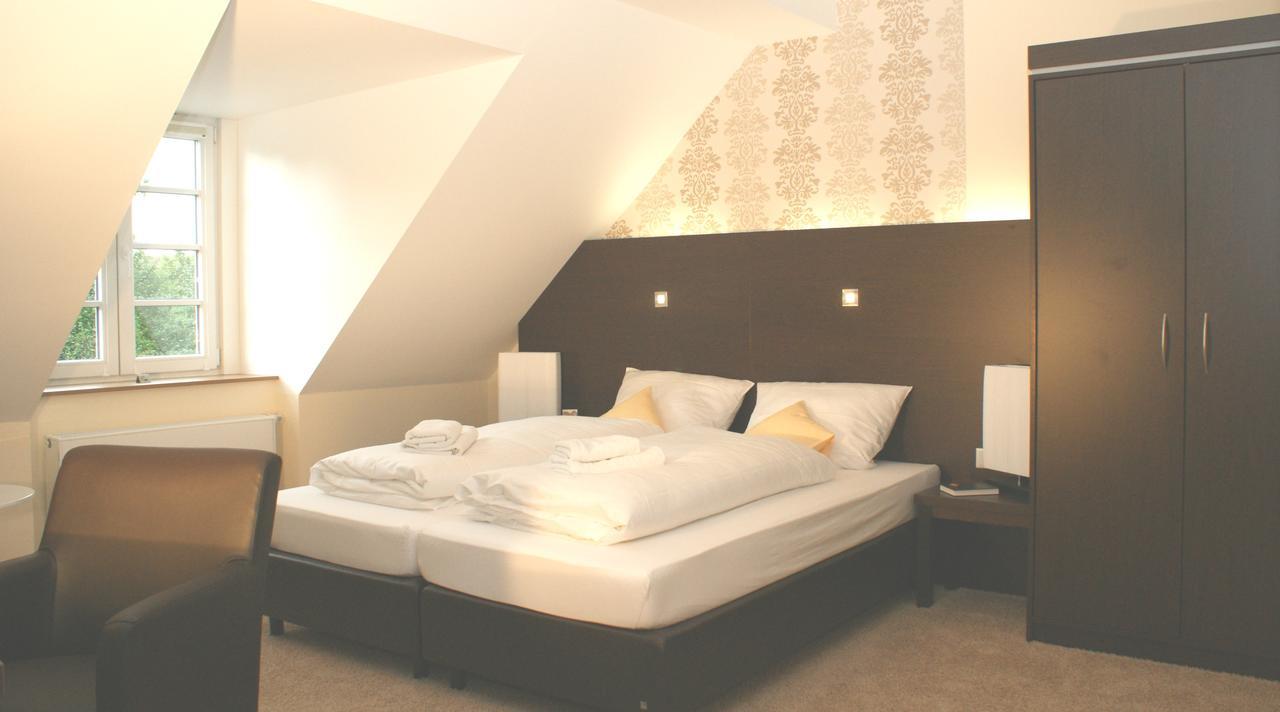 Hotel Stadt Steinheim Ngoại thất bức ảnh